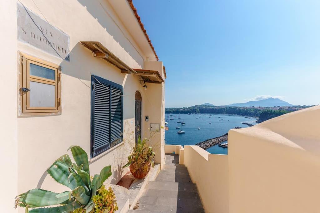 プロチーダLa Casa Di Nina A Corricellaアパートメント エクステリア 写真